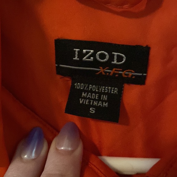 IZOD Lightweight/Rain Coat - Picture 2 of 3